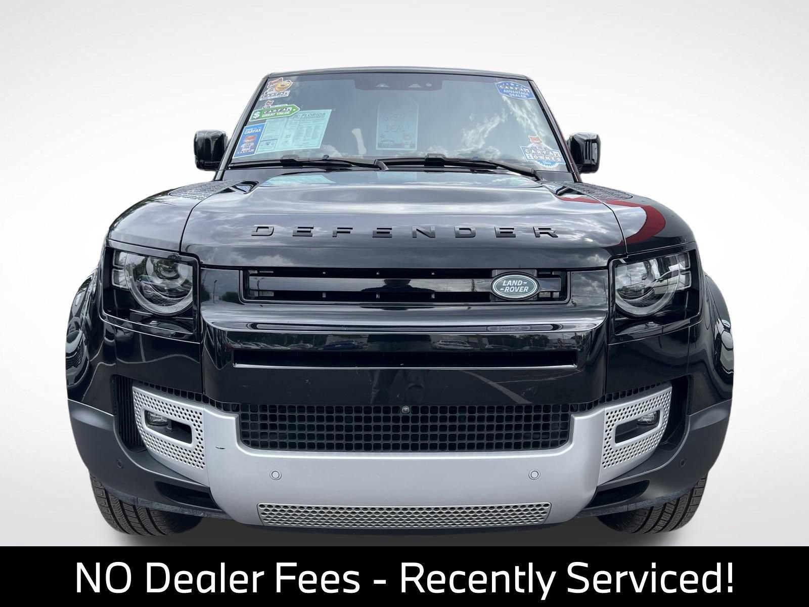 Used 2025 Land Rover Defender 110 S AWD/4WD image 4