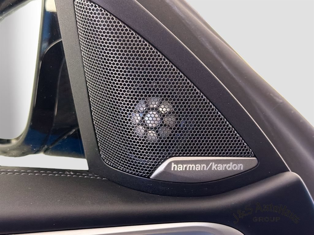 Used 2024 BMW M4 Coupe w/ M Carbon Exterior Package RWD image 23