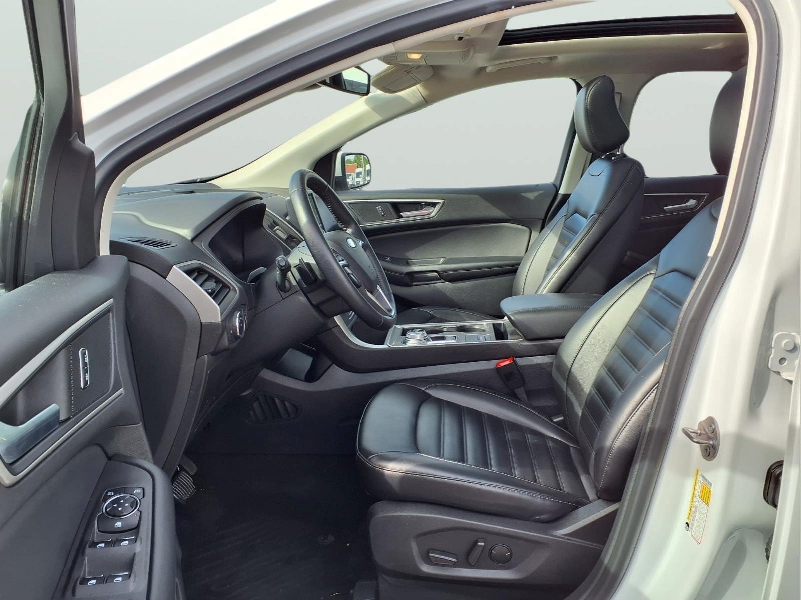 Used 2023 Ford Edge SEL w/ Convenience Package AWD/4WD image 14