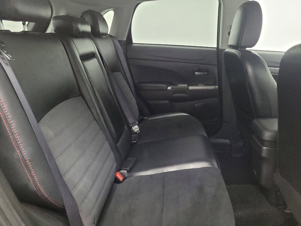 Used 2023 Mitsubishi Outlander Sport SE AWD/4WD image 19
