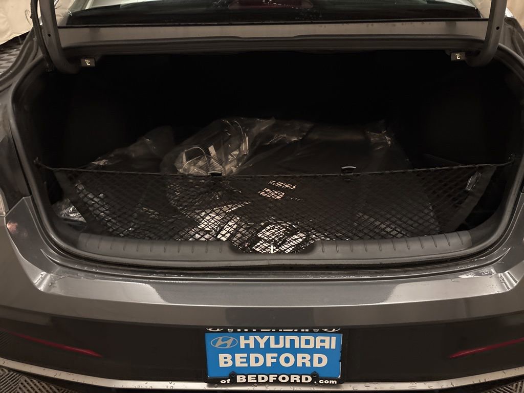 Certified 2026 Hyundai Elantra Sport w/ Cargo Package image 10