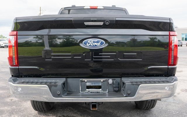 Used 2024 Ford F150 XLT AWD/4WD image 7