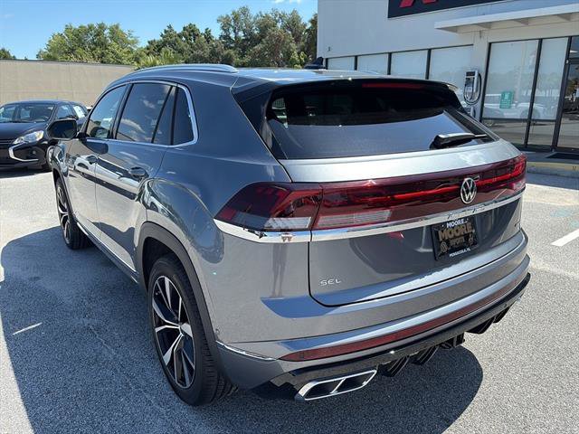 New 2025 Volkswagen Atlas Cross Sport SEL Premium R-Line image 4
