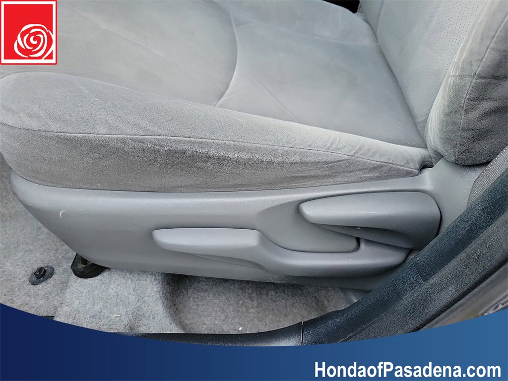 Used 2012 Toyota Prius One image 21