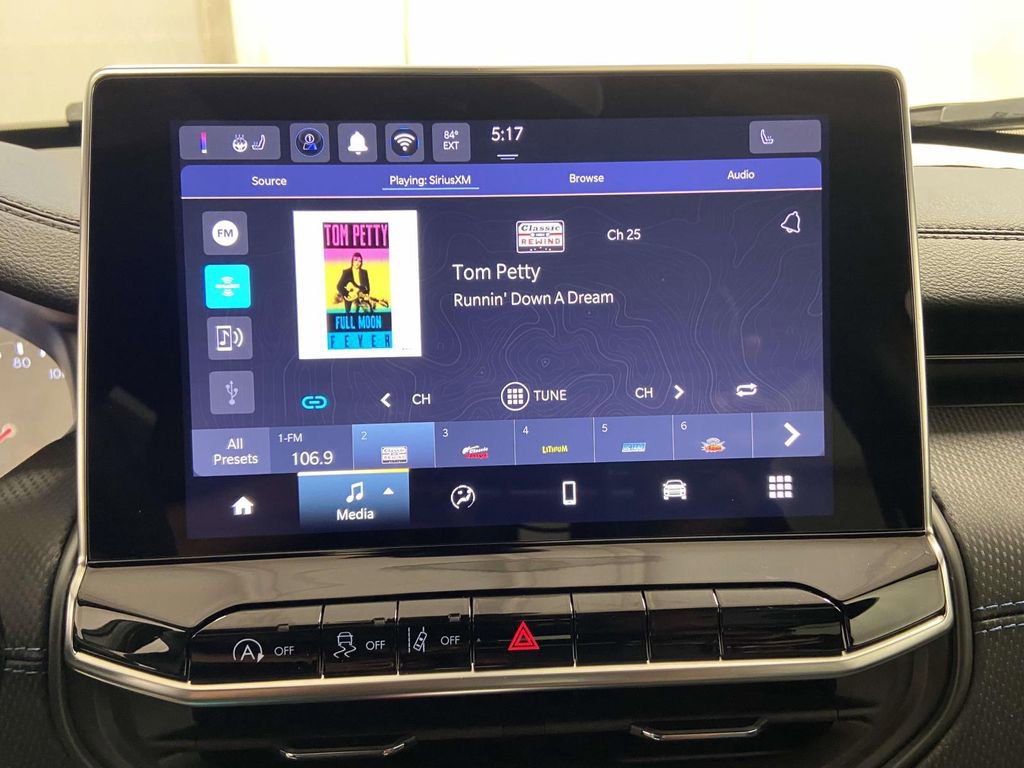 New 2026 Jeep Compass Latitude image 15