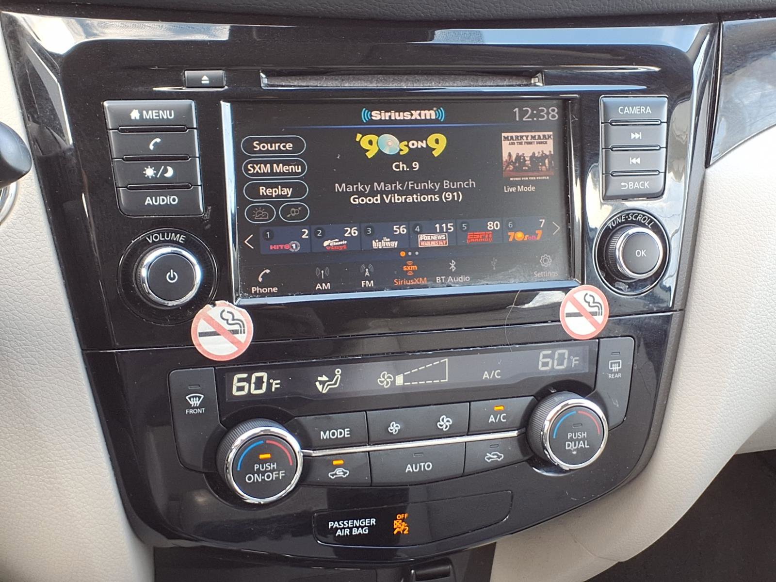 Used 2022 Nissan Rogue Sport SV w/ Technology Package image 26