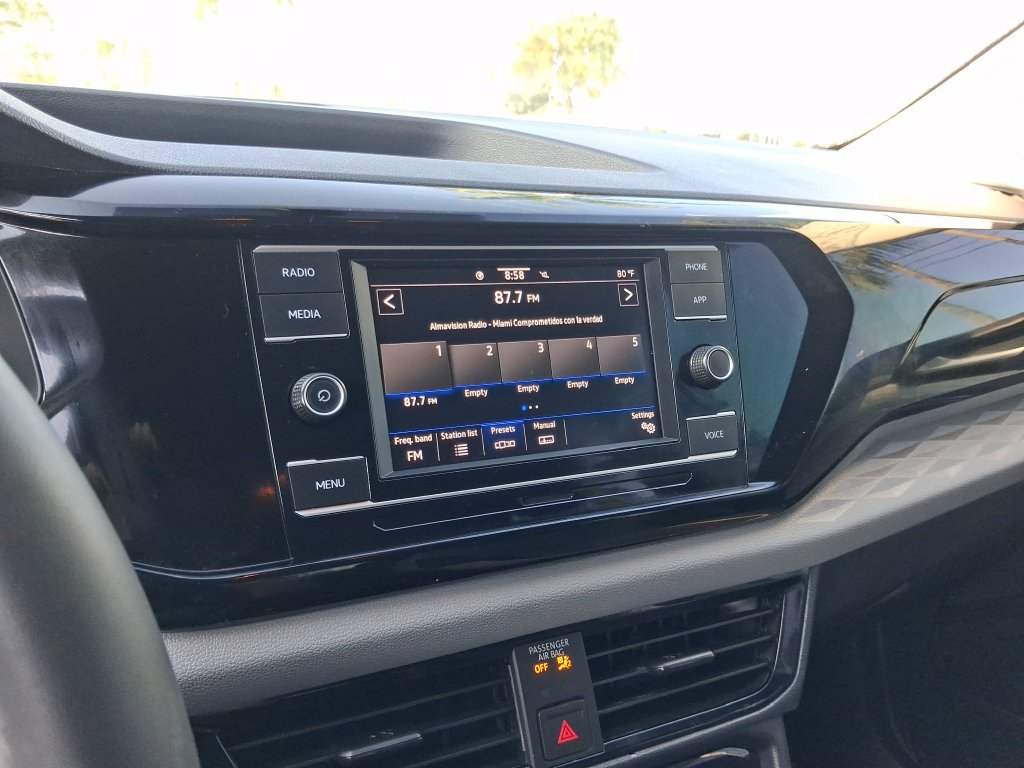 Certified 2023 Volkswagen Taos S FWD image 23