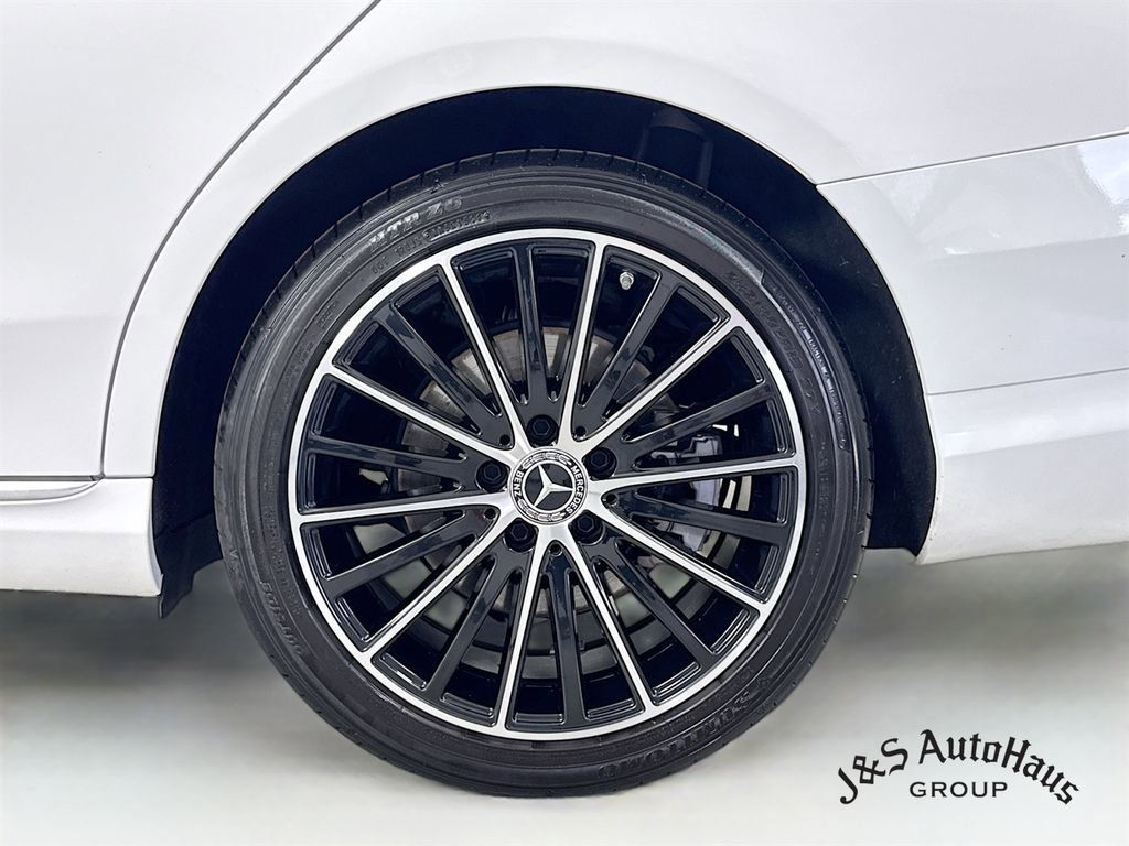 Used 2021 Mercedes-Benz C 300 Sedan image 37