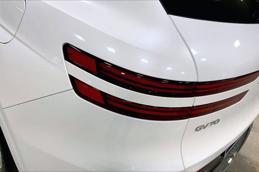 Used 2026 Genesis GV70 2.5T image 23