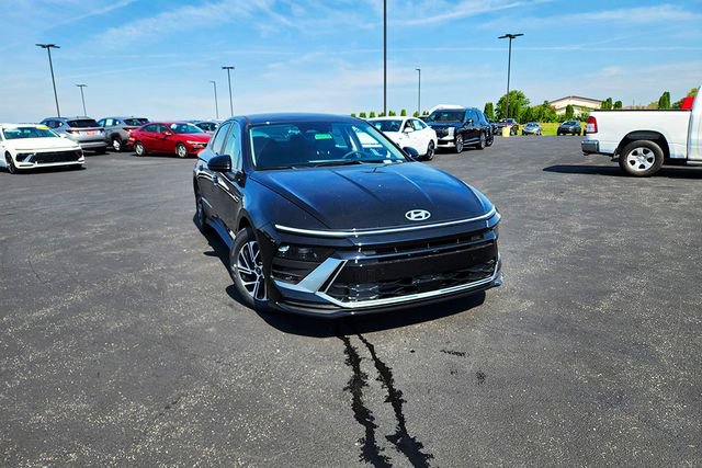New 2026 Hyundai Sonata Blue FWD image 1