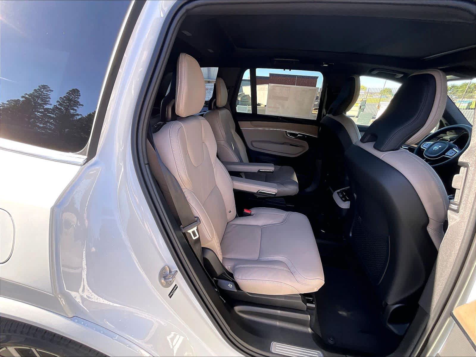 New 2027 Volvo XC90 B6 Ultra AWD/4WD image 27