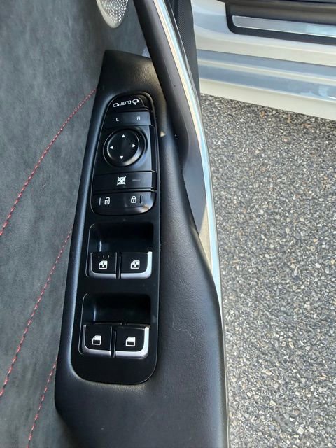 Used 2023 Kia Stinger GT2 w/ Option Group 015 image 14