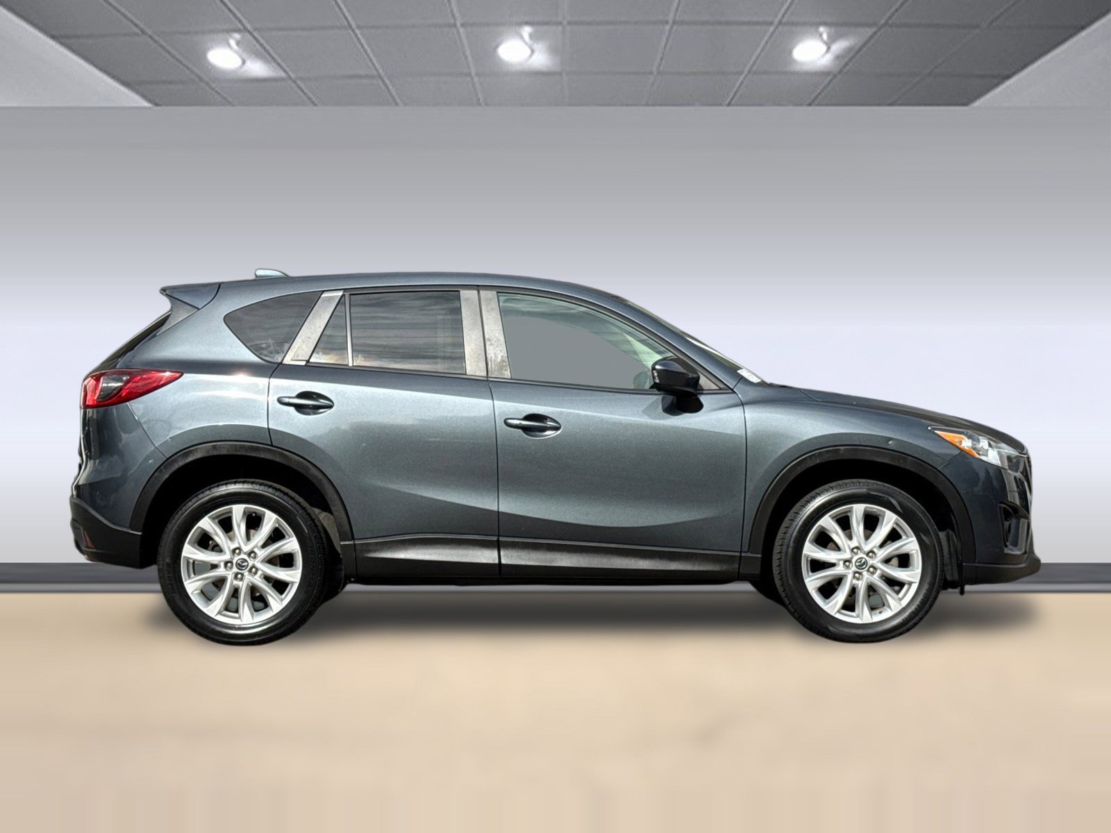 Used 2013 MAZDA CX-5 Grand Touring w/ GT Tech Pkg image 7