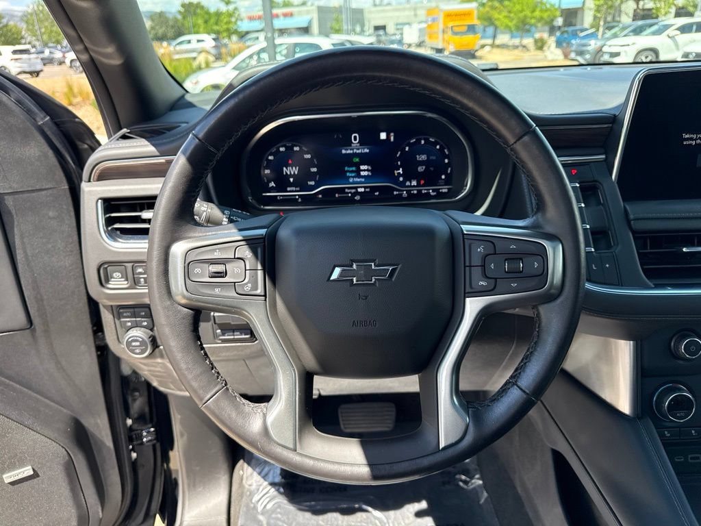 Used 2022 Chevrolet Tahoe Z71 w/ Z71 Off-Road Package AWD/4WD image 14