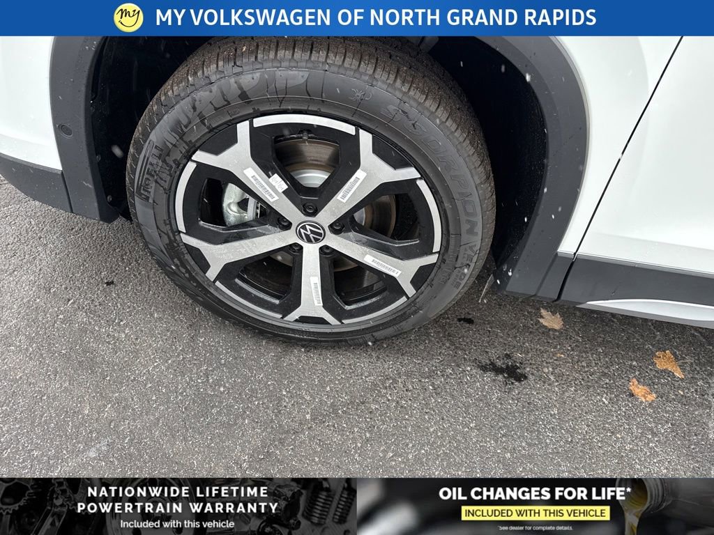 New 2026 Volkswagen Tiguan SE image 24