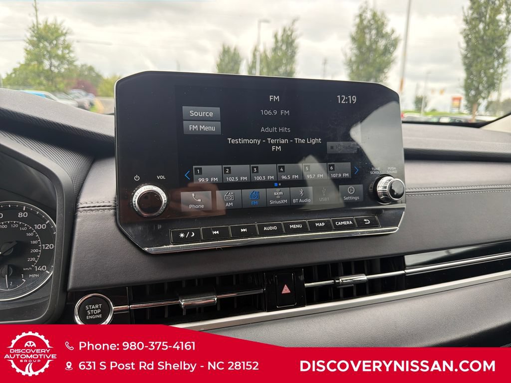 Used 2024 Mitsubishi Outlander SE AWD/4WD image 16