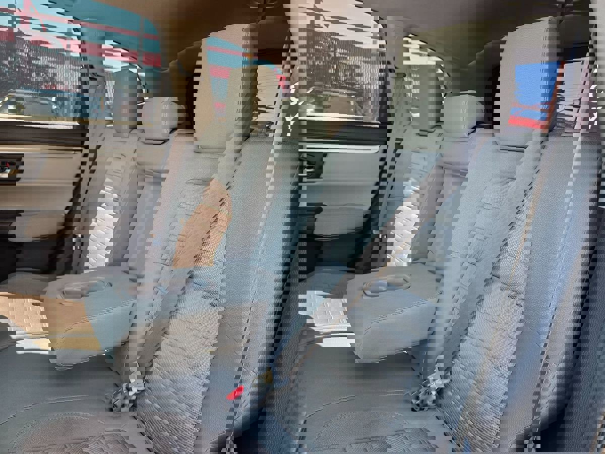 Used 2019 Honda CR-V LX image 24