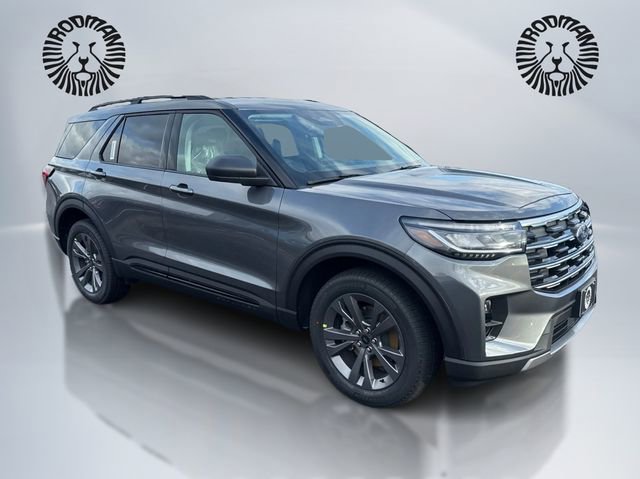 New 2026 Ford Explorer Active w/ Active Comfort Package image 3