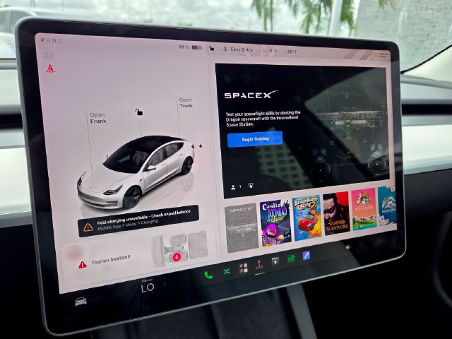 Used 2023 Tesla Model 3 Standard Range RWD image 35