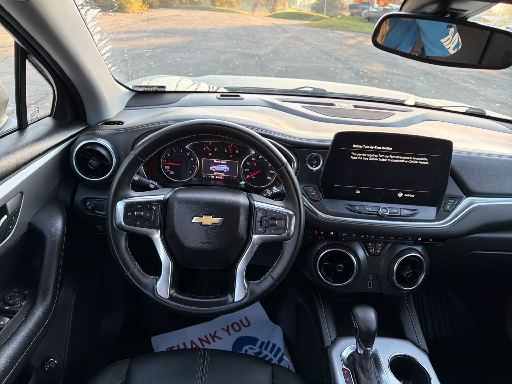 Used 2024 Chevrolet Blazer LT FWD image 31