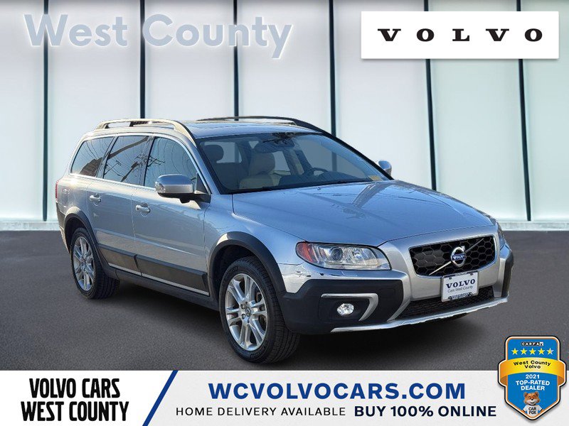 Used 2016 Volvo XC70 T5 Platinum w/ Protection Package image 1