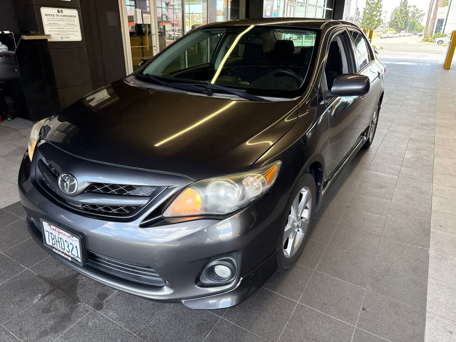 Used 2013 Toyota Corolla S FWD image 21
