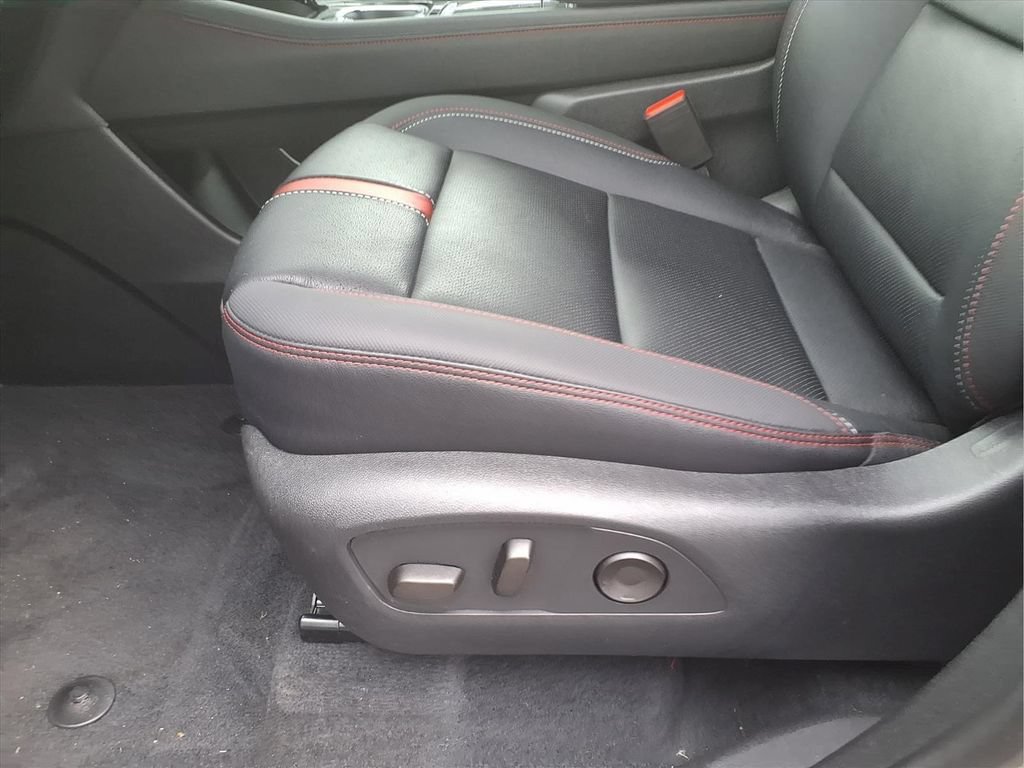 Certified 2026 Chevrolet Traverse RS w/ LPO, Floor Liner Package AWD/4WD image 11