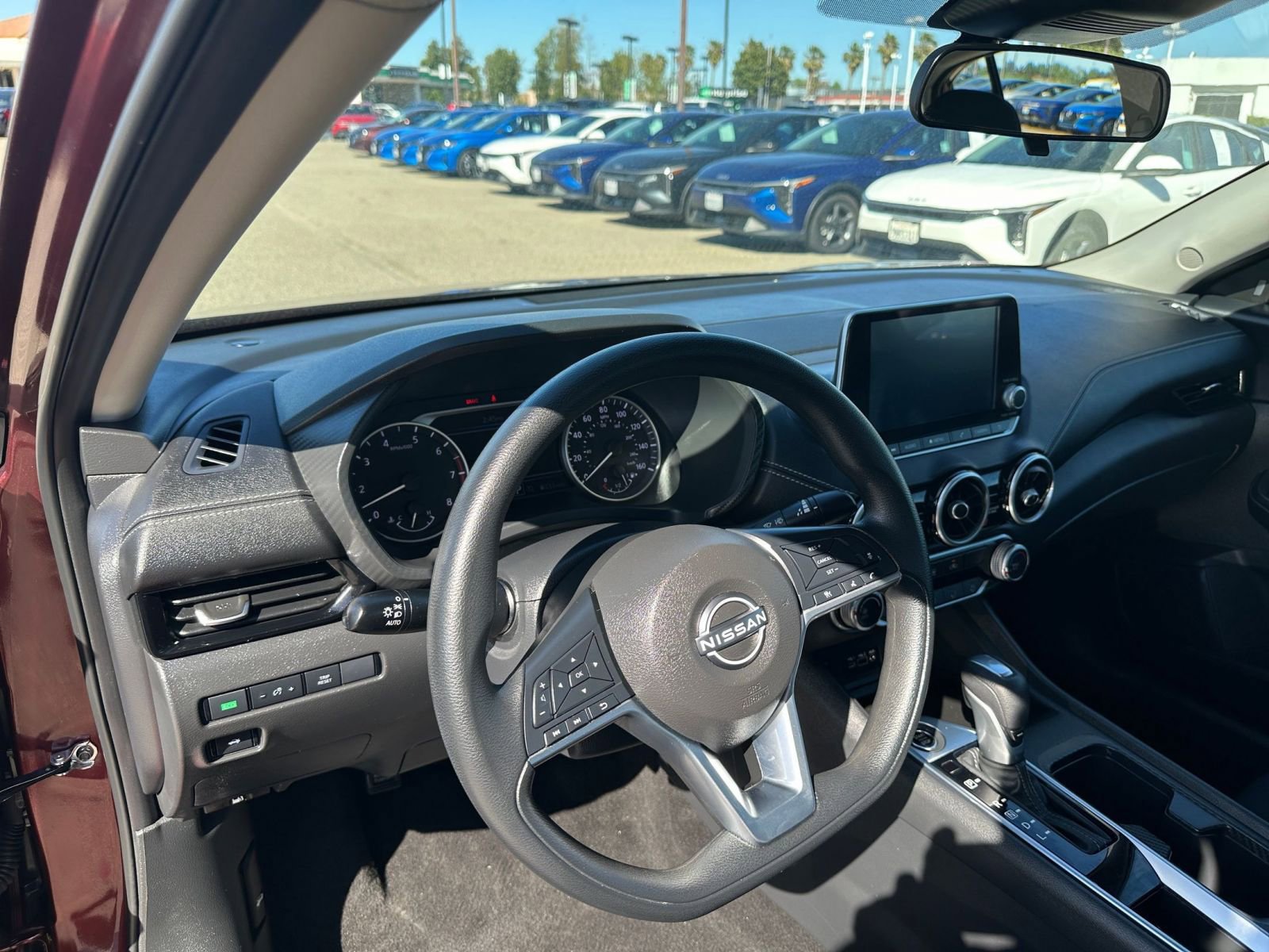 Used 2025 Nissan Sentra SV image 34