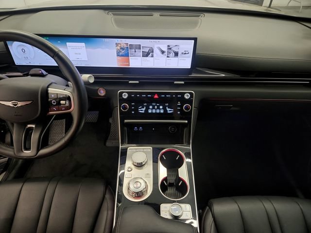 Used 2025 Genesis GV80 2.5T Standard AWD/4WD image 39