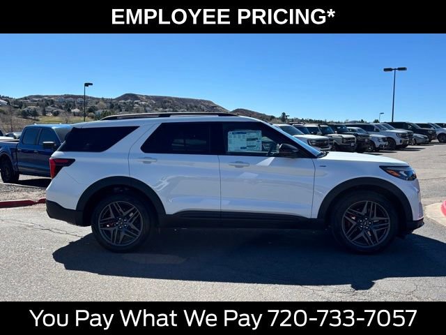 New 2026 Ford Explorer ST-Line w/ ST-Line Street Pack AWD/4WD image 6