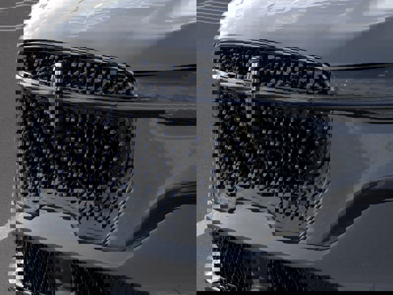 New 2025 Lincoln Nautilus Premier w/ Jet Appearance Package image 17