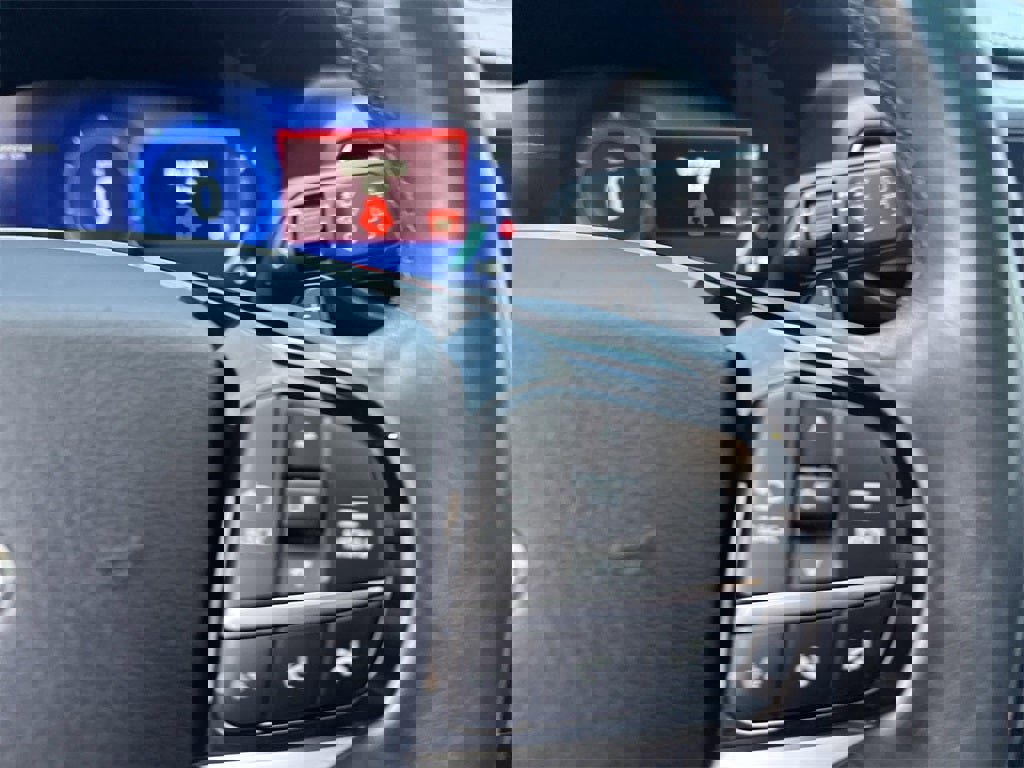 Used 2021 Ford Explorer Platinum w/ Equipment Group 601A image 21