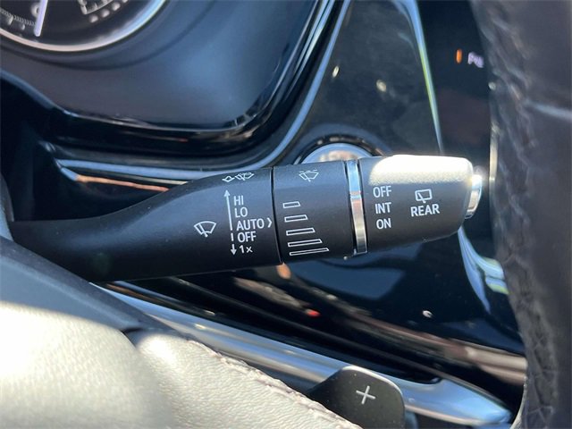 Used 2023 Cadillac XT6 Premium Luxury image 27