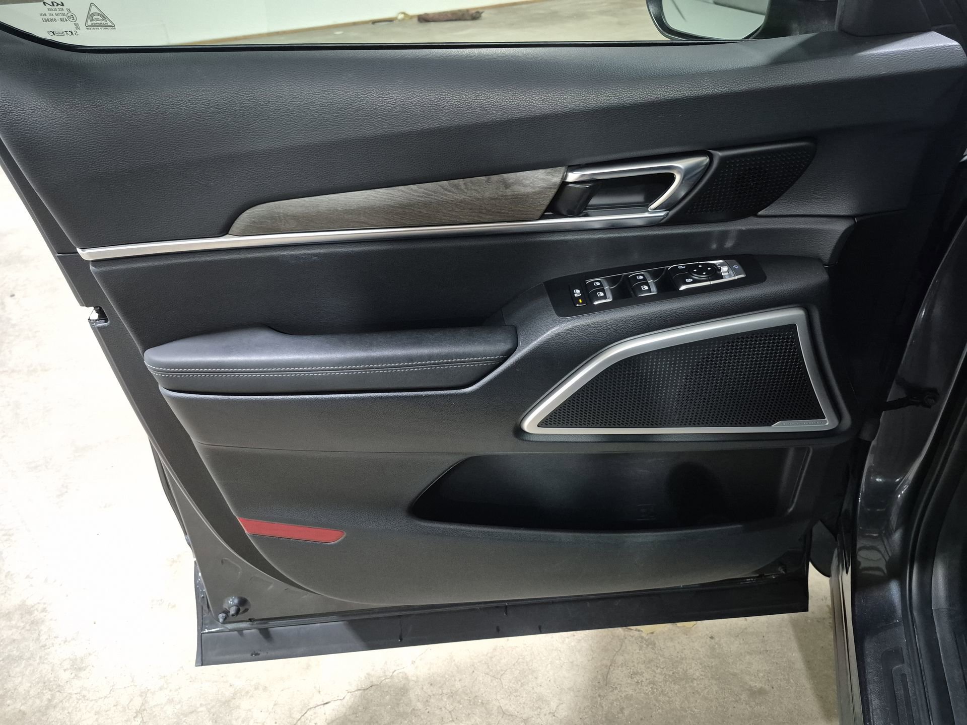 Used 2022 Kia Telluride EX w/ Towing Package FWD image 24