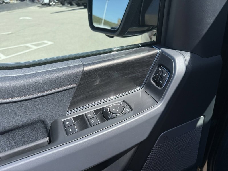 New 2025 Ford F150 Lariat w/ Equipment Group 501A Mid image 23