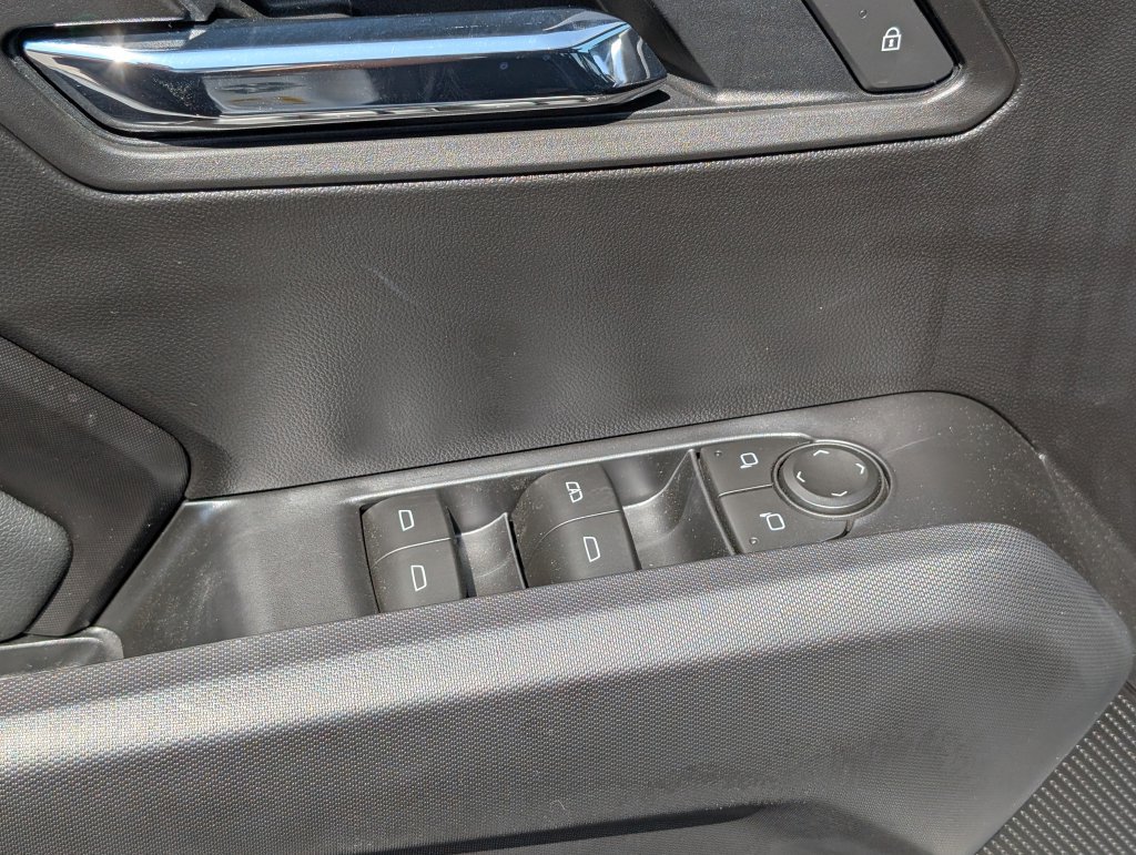 New 2026 GMC Canyon Elevation w/ Convenience Package RWD image 11