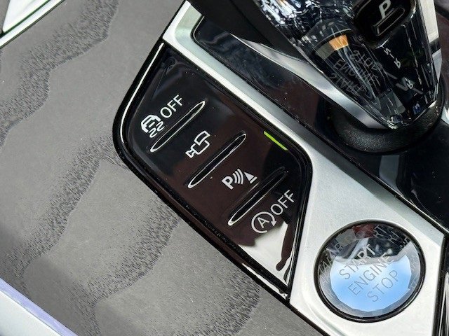 Used 2022 BMW X7 M50i image 36