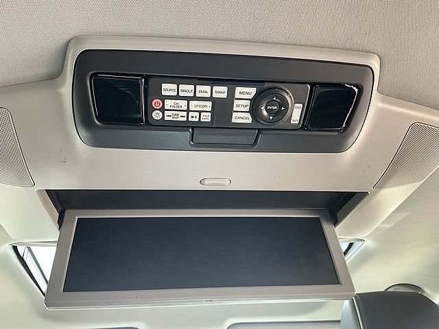 Used 2017 Acura MDX w/ Advance & Entertainment Pac FWD image 14