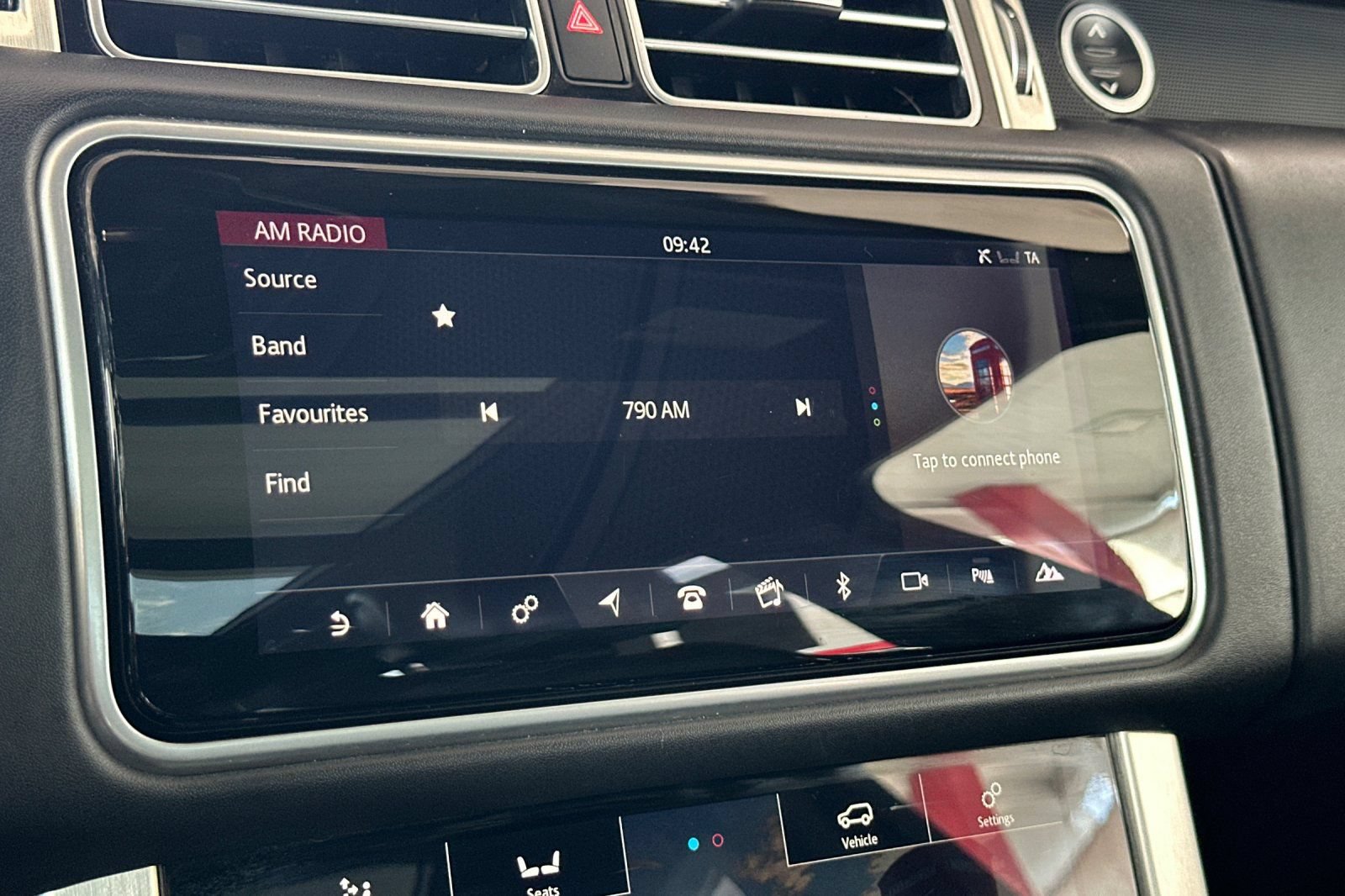 Used 2019 Land Rover Range Rover HSE AWD/4WD image 19