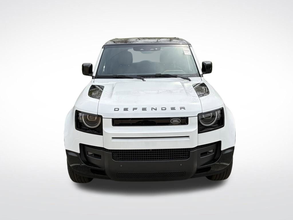 New 2026 Land Rover Defender 130 X-Dynamic SE AWD/4WD image 2