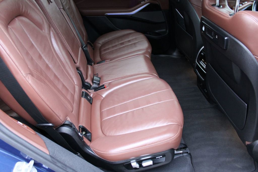 Used 2020 BMW X7 xDrive40i w/ Premium Package image 17