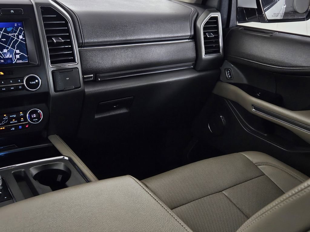 Used 2021 Ford Expedition XLT RWD image 11