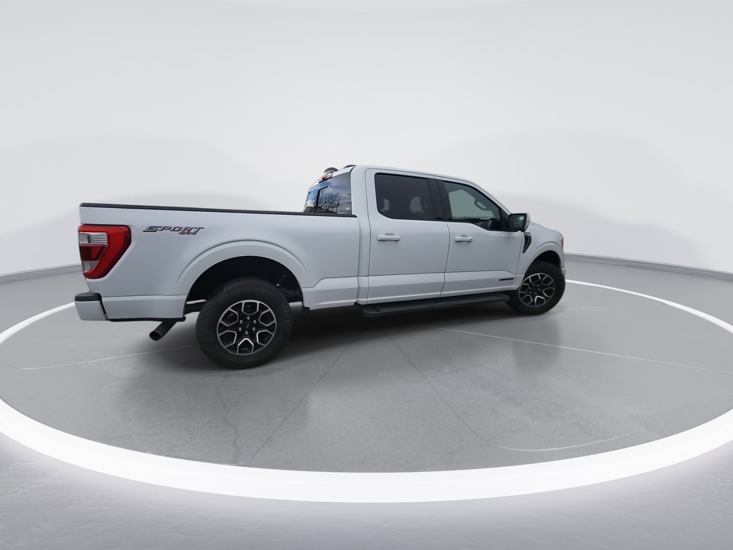 Used 2021 Ford F150 Lariat image 9