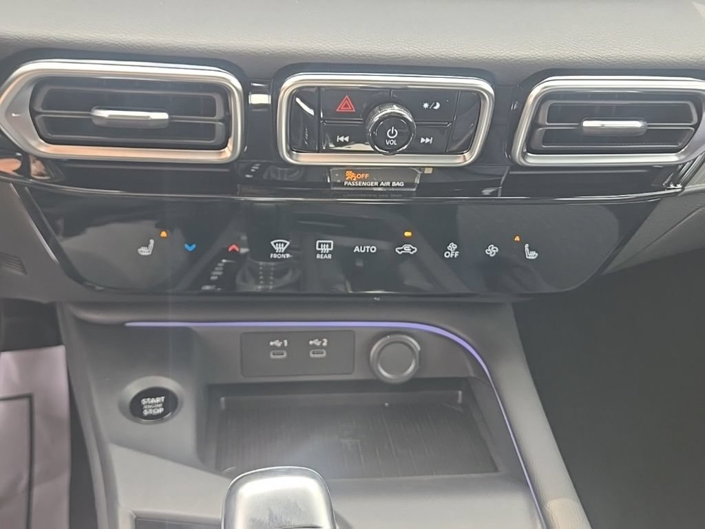 New 2026 Nissan Sentra SV w/ SV Convenience Package FWD image 18