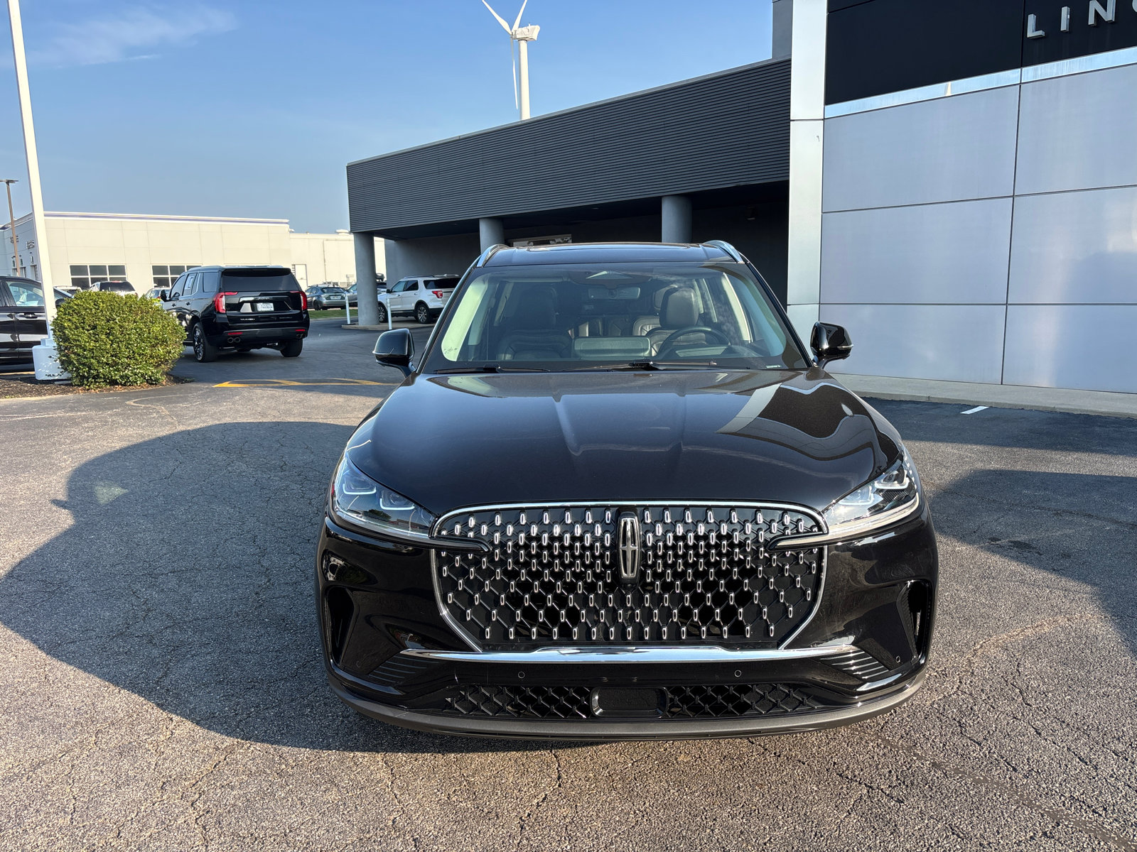 New 2025 Lincoln Aviator Reserve w/ Illumination Package image 2