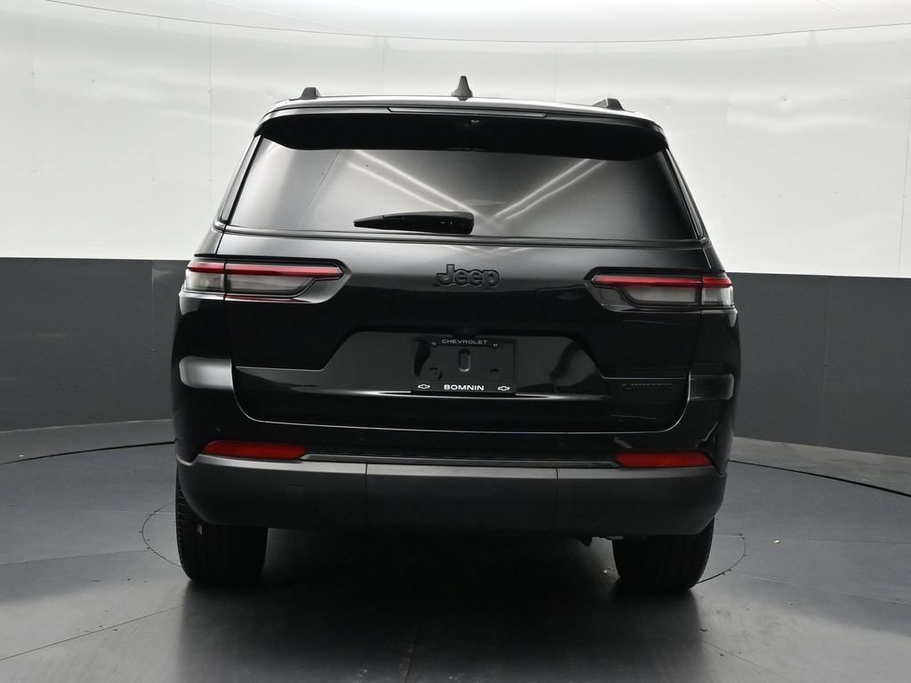 Used 2025 Jeep Grand Cherokee L Limited w/ Luxury Tech Group II RWD image 4