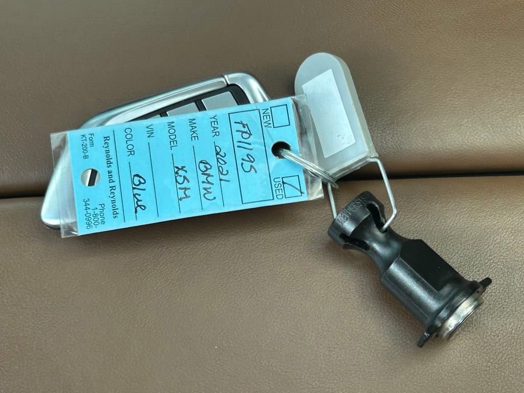 Used 2021 BMW X5 M w/ Executive Package image 76