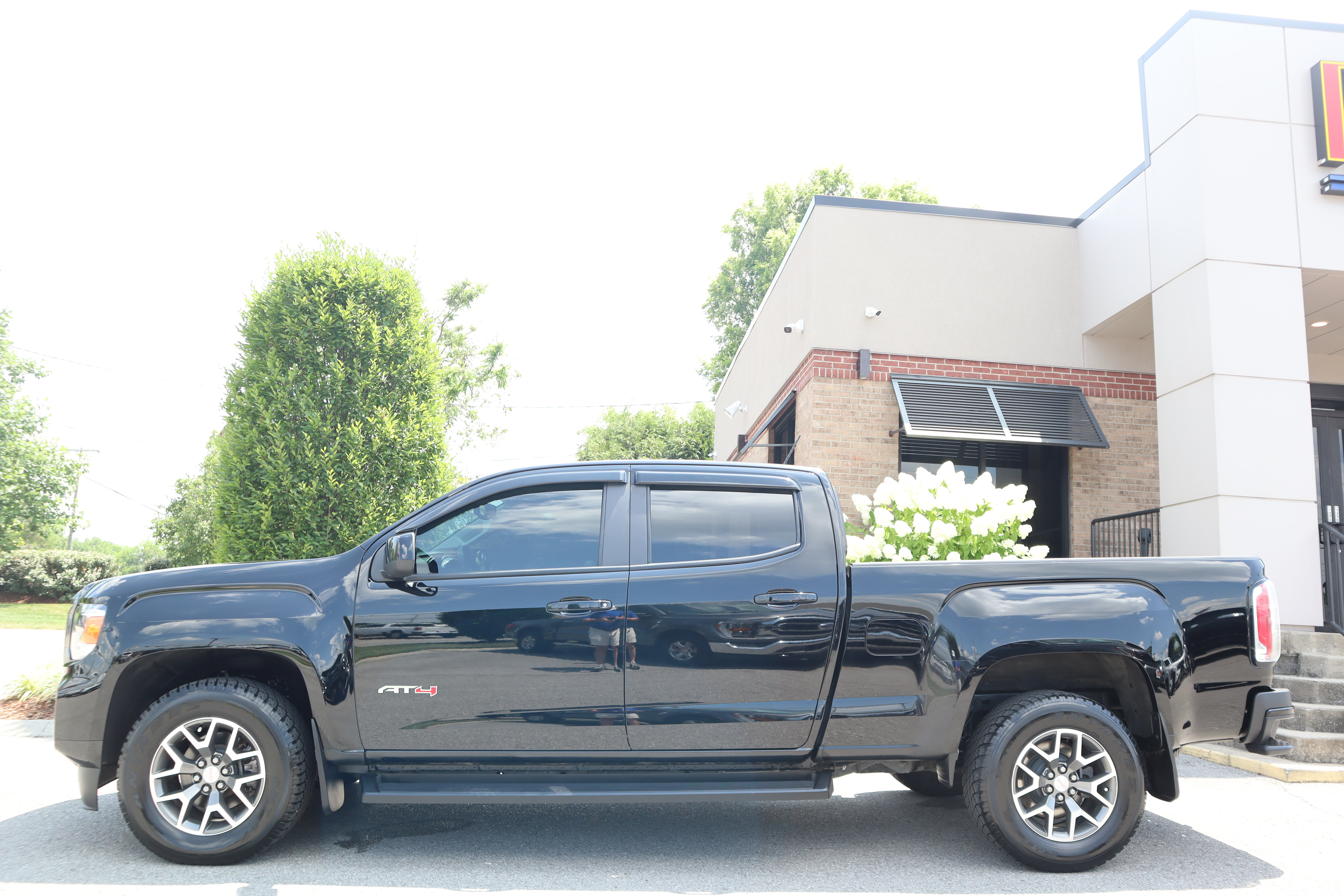 Used 2021 GMC Canyon AT4 AWD/4WD image 10