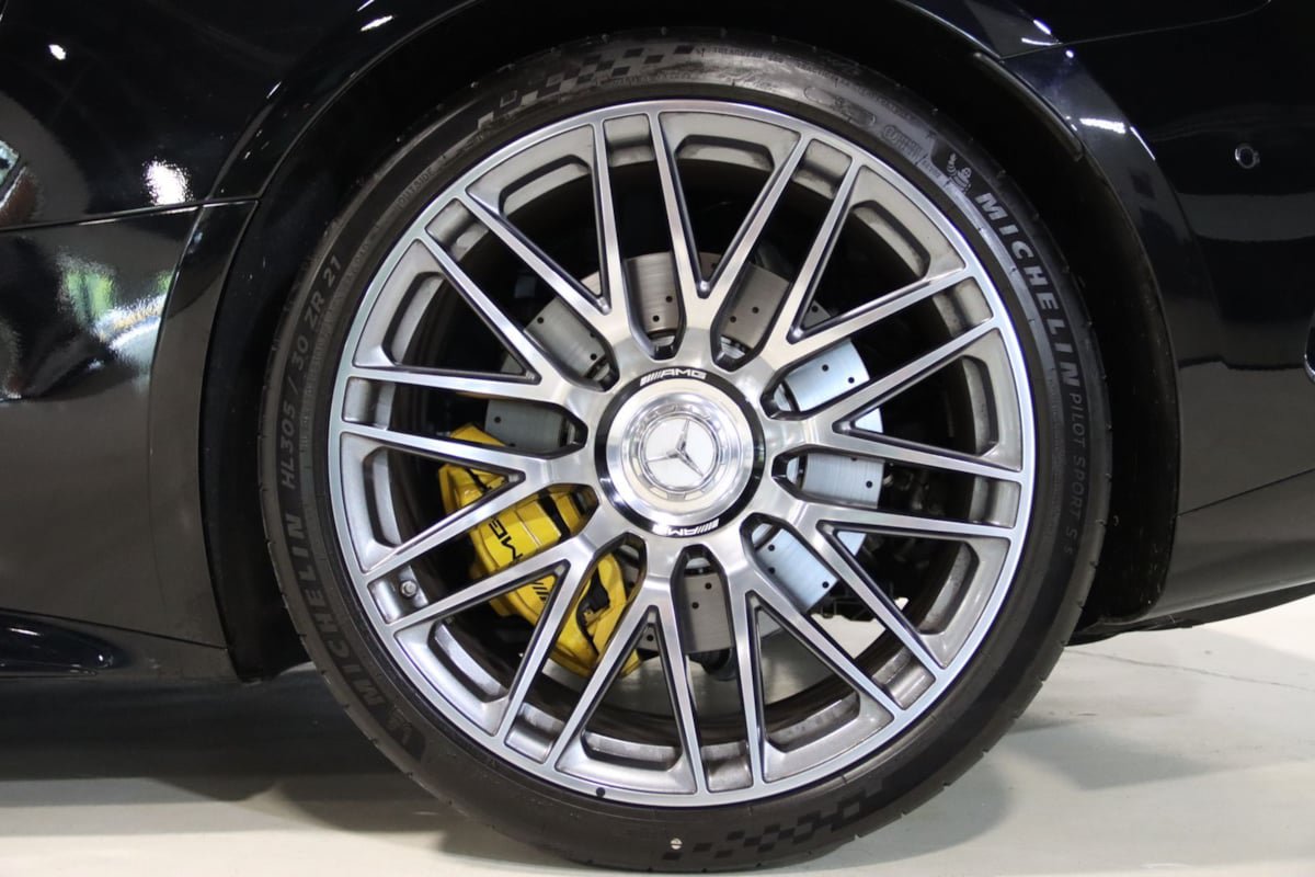Used 2025 Mercedes-Benz AMG GT 63 image 95