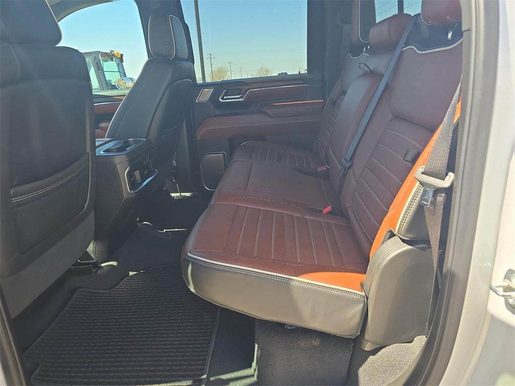 Used 2024 GMC Sierra 2500 Denali Ultimate w/ Max Trailering Package image 14
